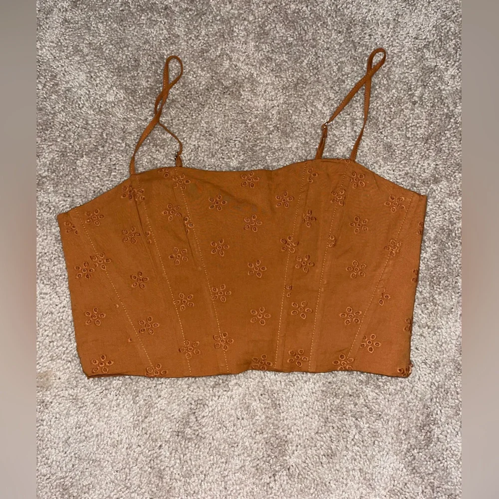 Jason Wu Brown Eyelet Skirt Crop Top Set. NWOT. Large - Picture 3 of 3